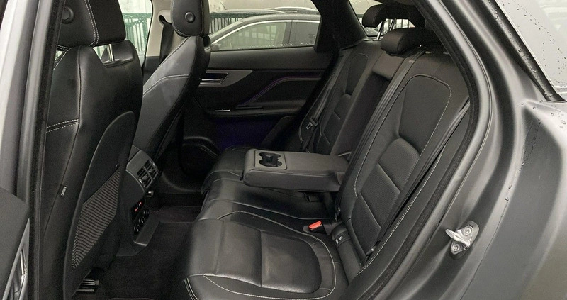 Jaguar F-Pace cena 139900 przebieg: 97000, rok produkcji 2020 z Uniejów małe 379